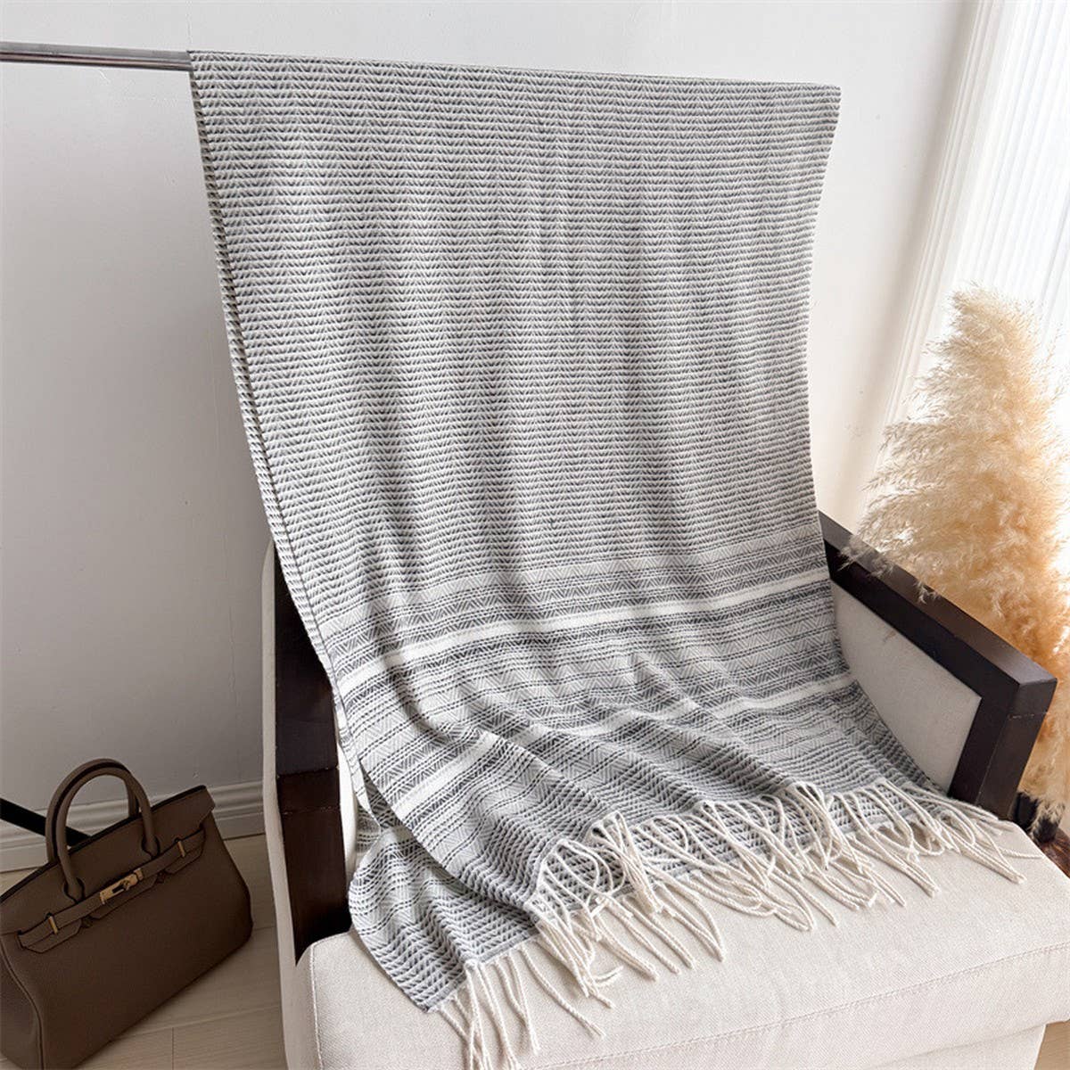 CLASSIC CHECKERED SHAWL SCARF WITH SOFT TASSELS_CWASC2766