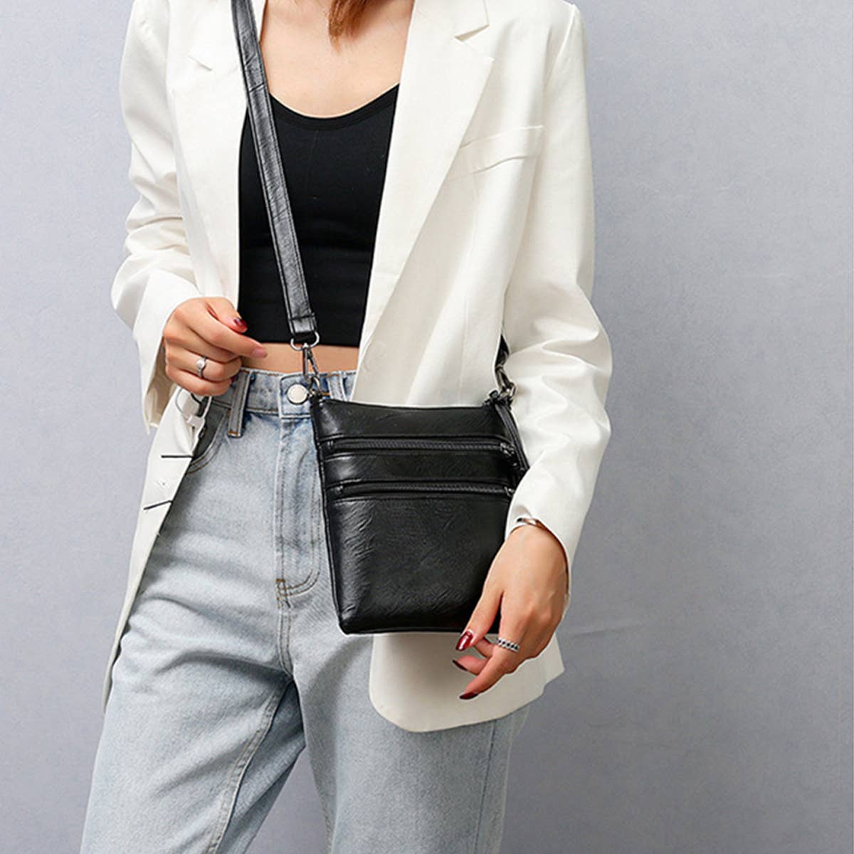 SOFT LEATHER VERTICAL ZIPPER SHOULDER BAG_CUAB0033