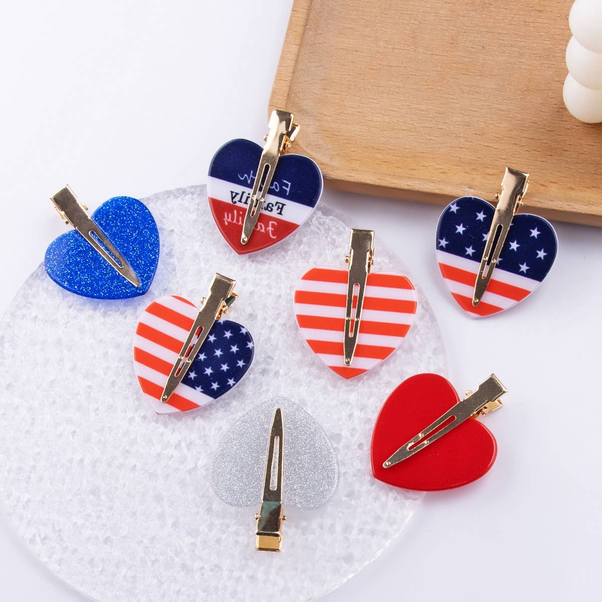 Cwaha1247_American Flag Heart Shaped Hair Clips