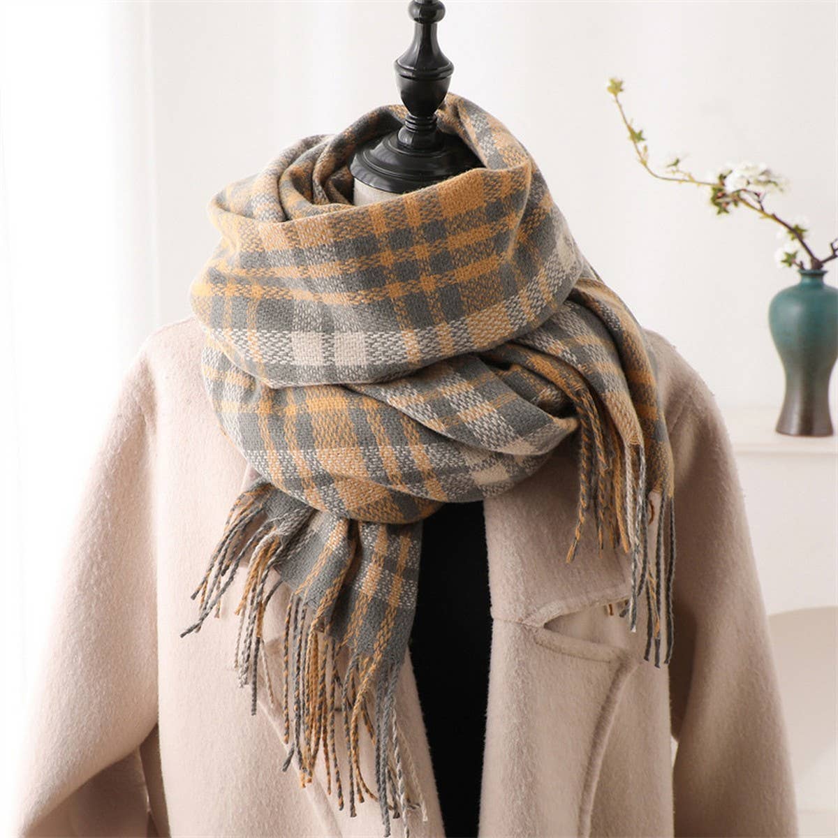 PLAID CASHMERE LIKE SCARF WITH FRINGE FOR WINTER_CWASC1443