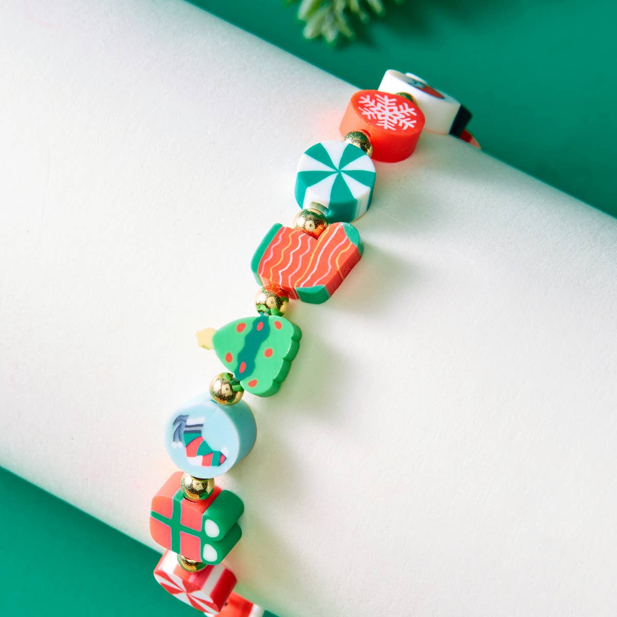 CHRISTMAS SOFT SANTA CLAUS BRACELET_CWAJE2390