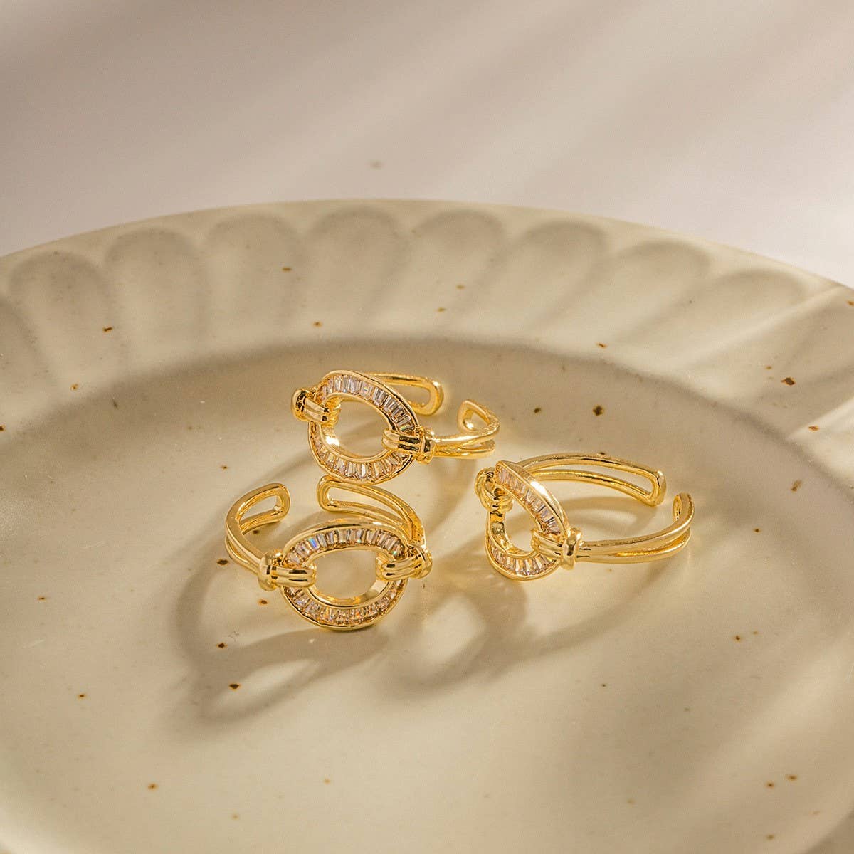 HORSESHOE BUCKLE OPEN VERSATILE RING_CWAJE1402