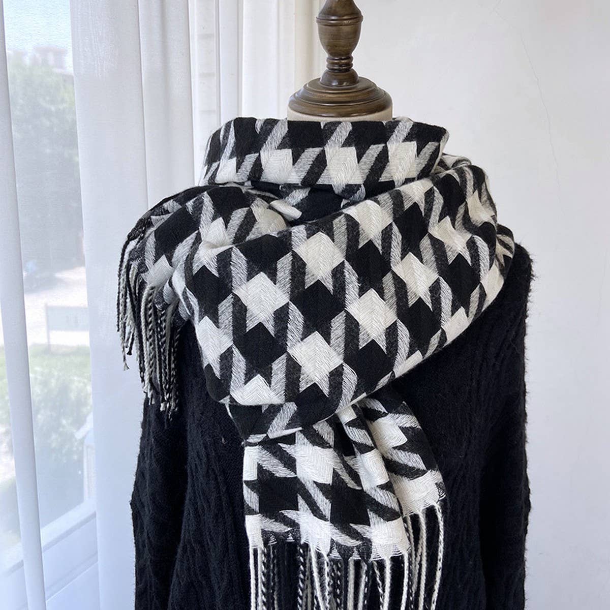 HOUNDSTOOTH TASSEL SCARF THICK WINTER WRAP_CWASC1463