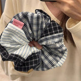 PLAID PATCHWORK SCRUNCHIE FOR STYLISH UPDOS_CWAHA5511