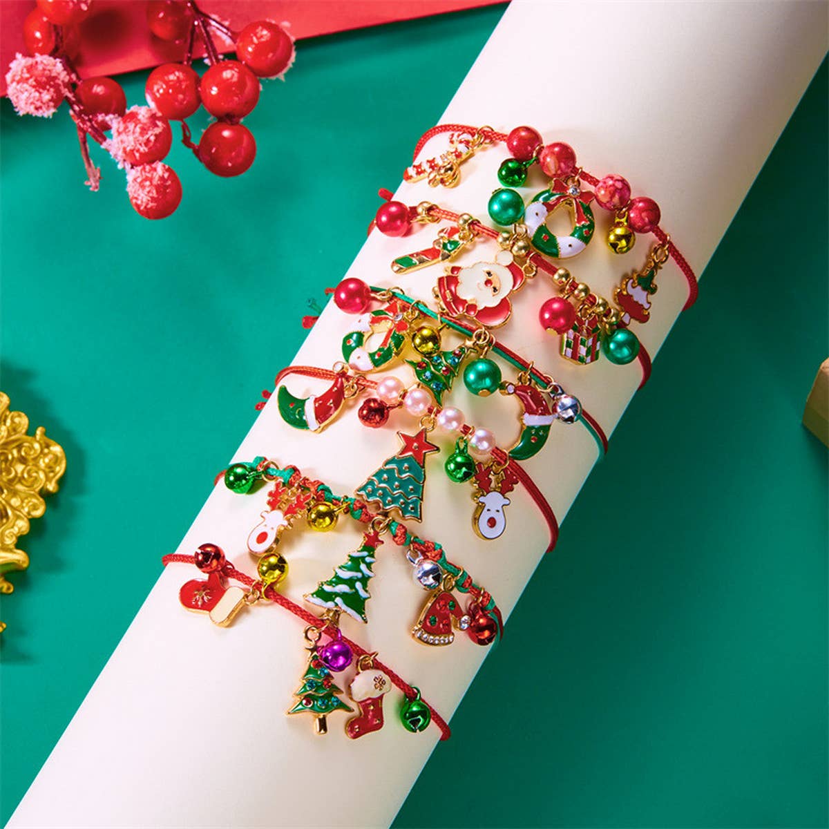 HANDMADE WOVEN CHRISTMAS TREE MOOSE BRACELET_CWAJE2395