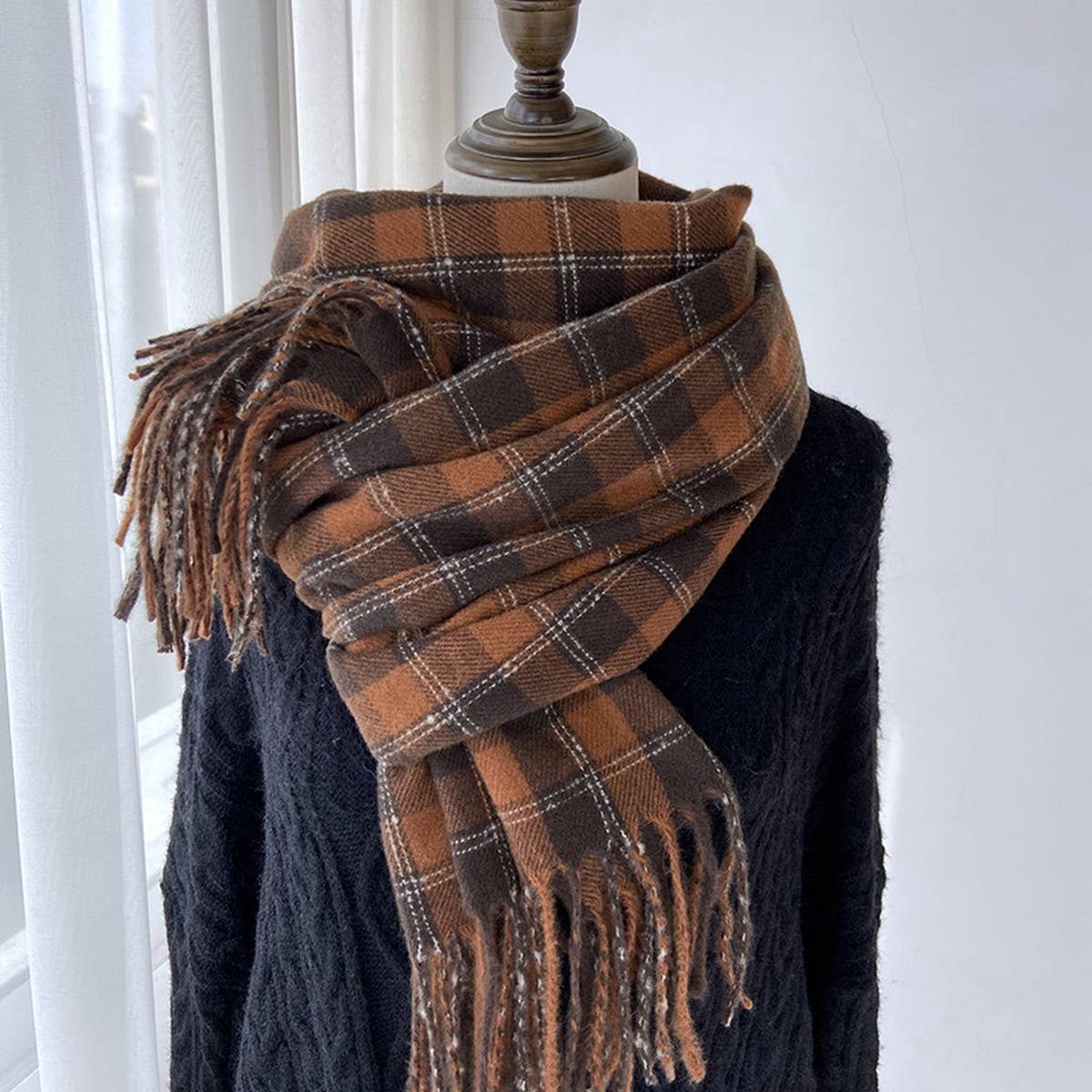 PLAID TASSEL SCARF FOR WOMEN RETRO WINTER WARMTH_CWASC1454