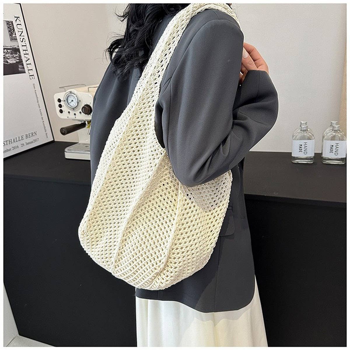 Cwab4570_Solid Color Openwork Straw Knit Tote Bag