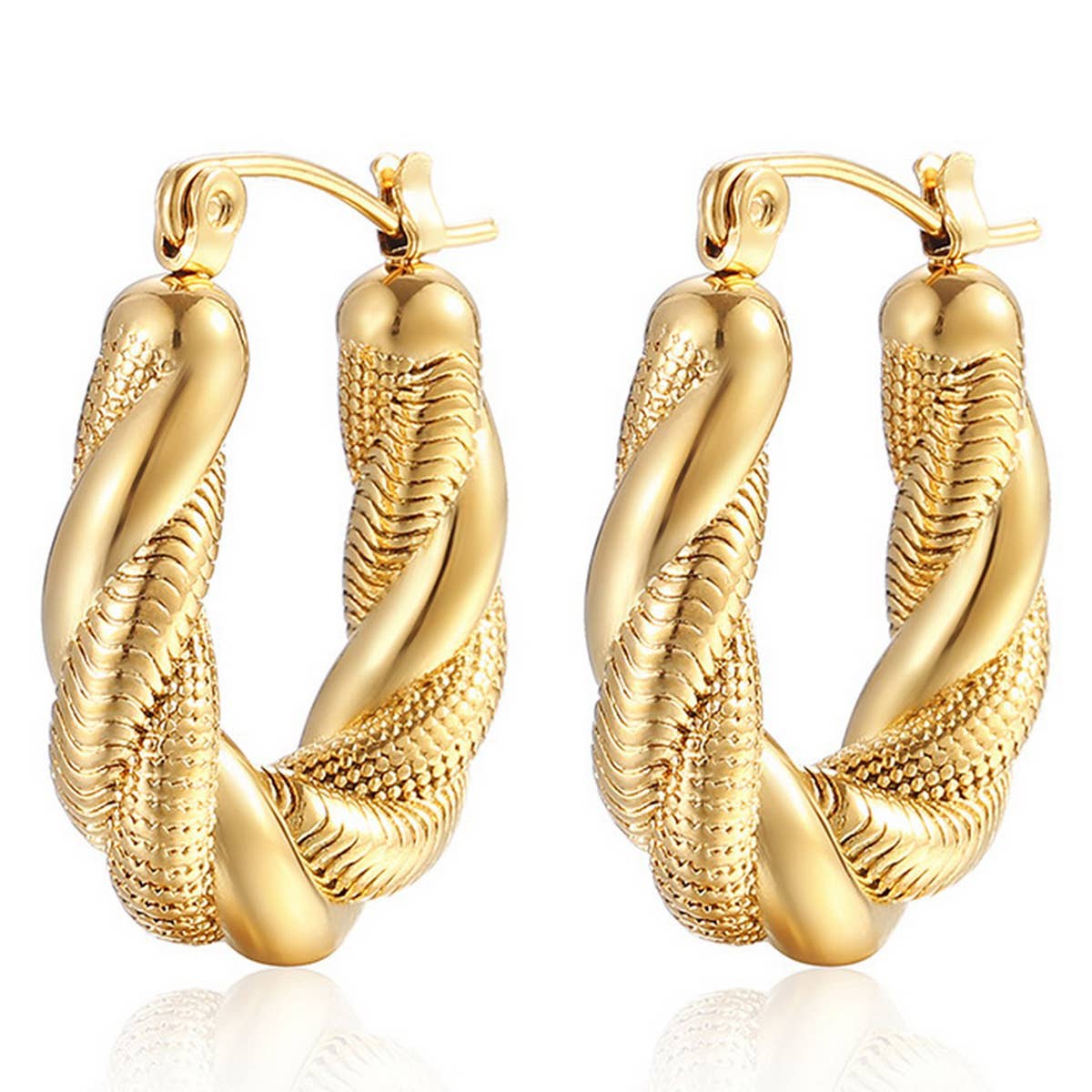 18K GOLD PLATED LIGHTWEIGHT TWISTED HOOP EARRINGS_CWAJE0553