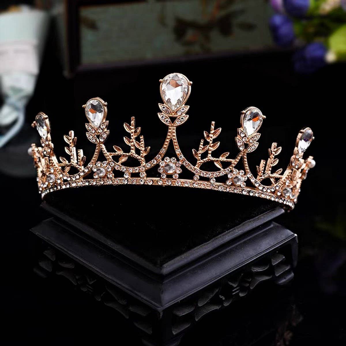 CELEBRITY STYLE BRIDAL CROWN WEDDING ACCESSORIES_CWMM2028