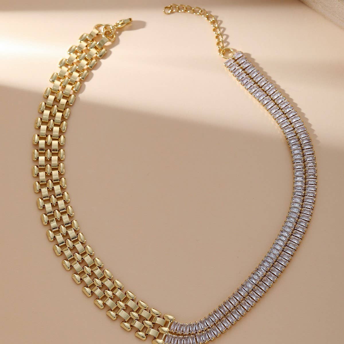 DIAMOND CHAIN MOSAIC GEOMETRIC CLAVICLE NECKLACE_CWMM3579