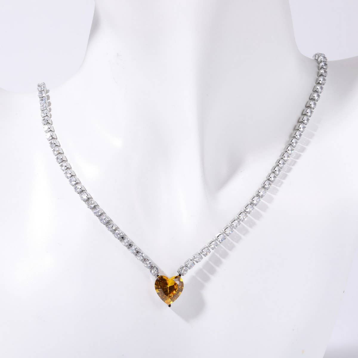 Womens Exquisite Stainless Steel Zircon Necklace_Cwmm3759