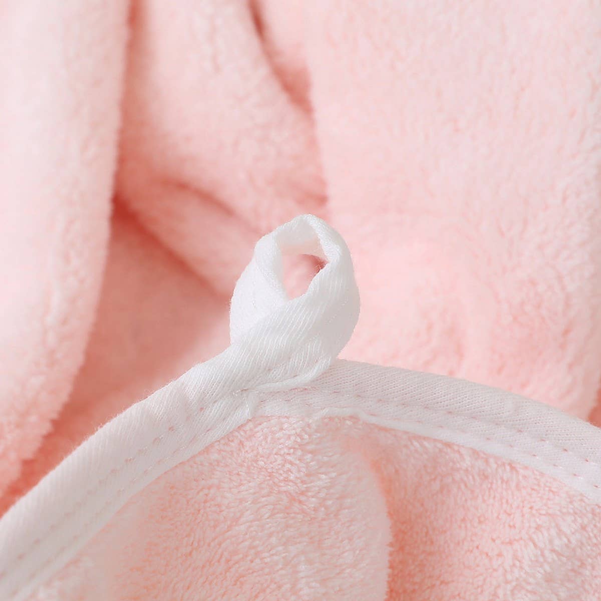 ANIMAL KINGDOM EMBROIDERED CORAL FLEECE TOWEL_CWMM2323