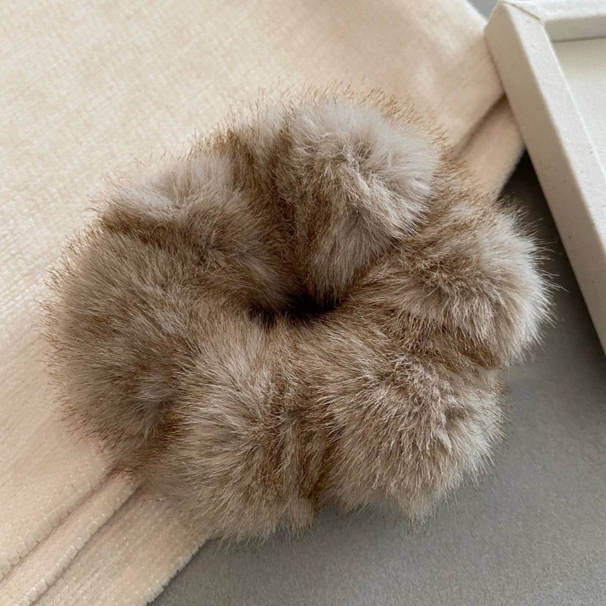 FAUX MINK PLUSH HAIRBAND HAIR ACCESSORIES_CWAHA4041