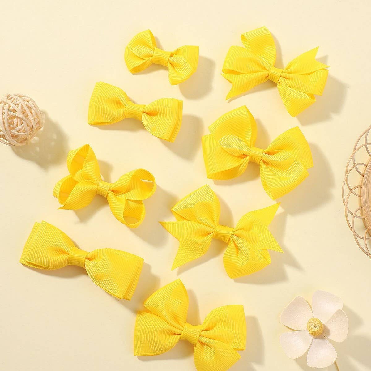 HANDMADE RIBBON BOW HAIR CLIPS FOR BABIES_CWAHA6728