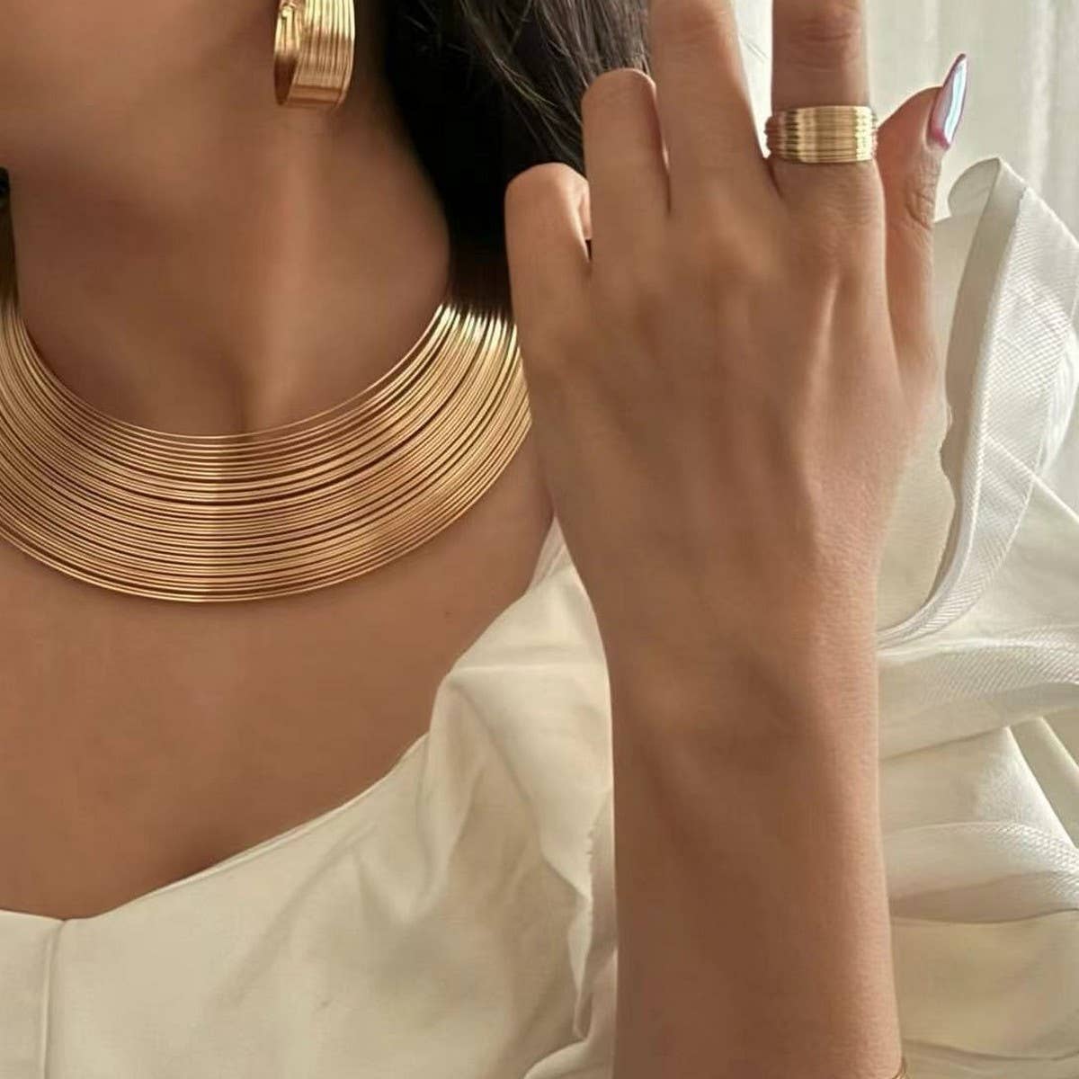 DESIGNER NICHE NECKLACE FOUR PIECE METAL NECKLACE_CWMM3248