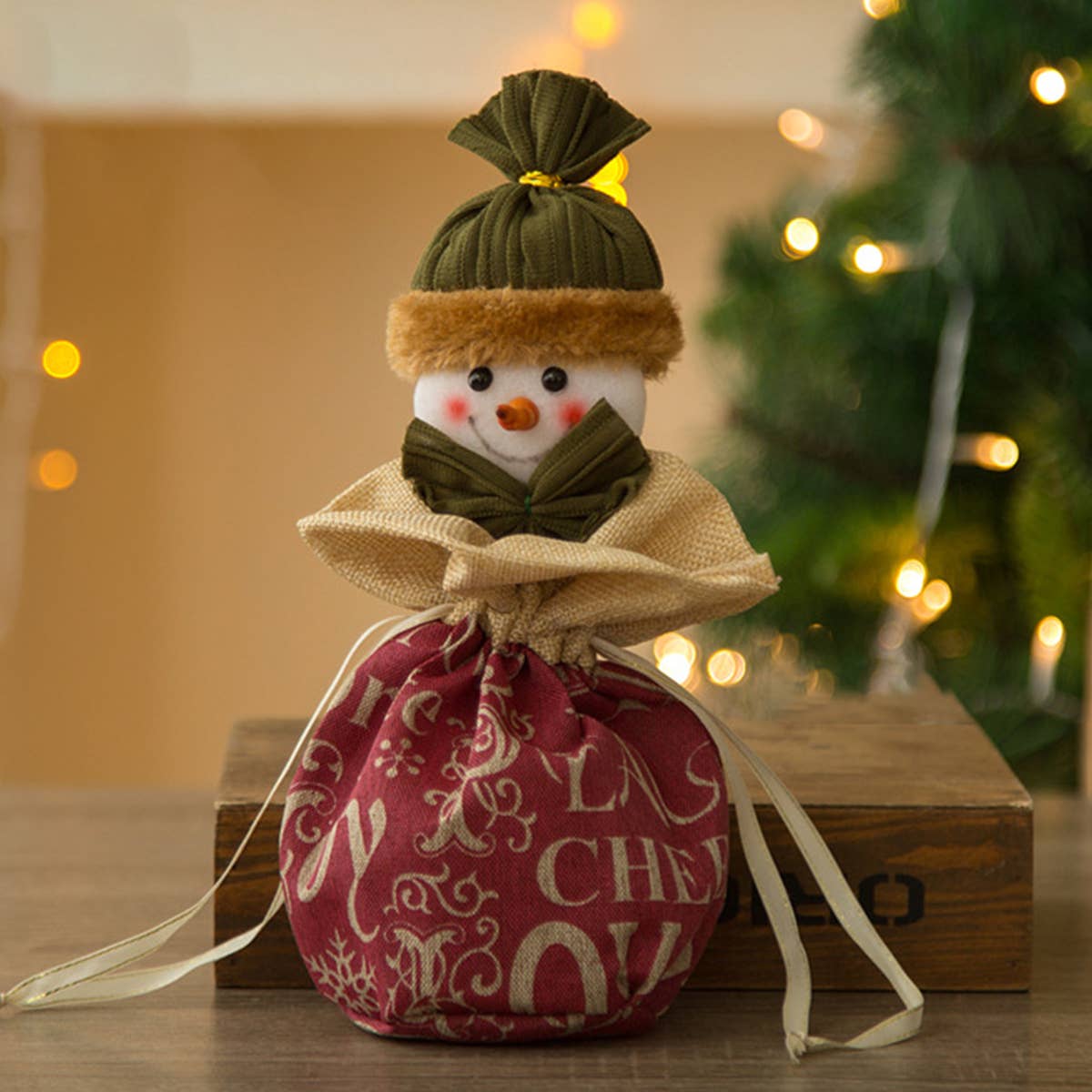 Cwmm9347_Christmas Eve Christmas Candy Creative Gift Bag