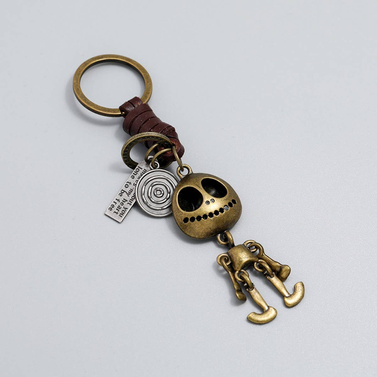 CREATIVE SKULL PENDANT COWHIDE KEYCHAIN_CWMM4701