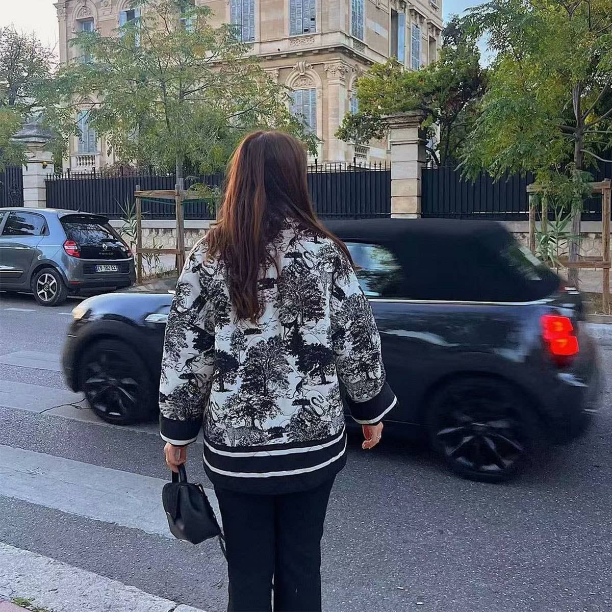 QUILTED JACKET WITH FLORAL PRINT LAPEL_CWOJA1565