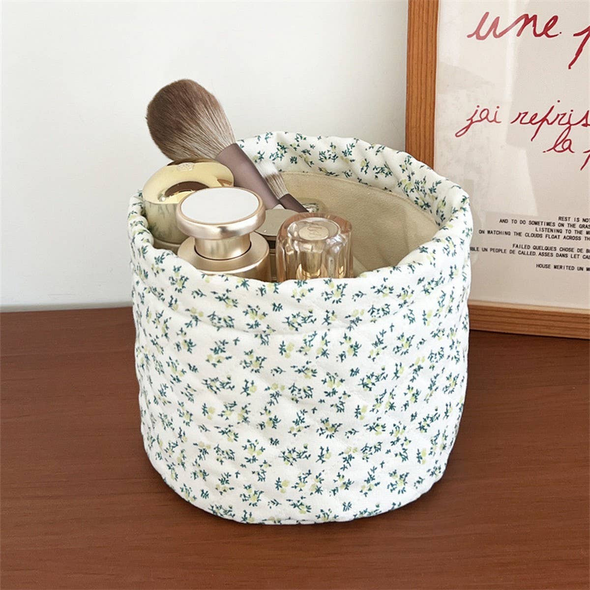 Quilted Floral Bucket Makeup Bag Travel Organizer_Cuab00700