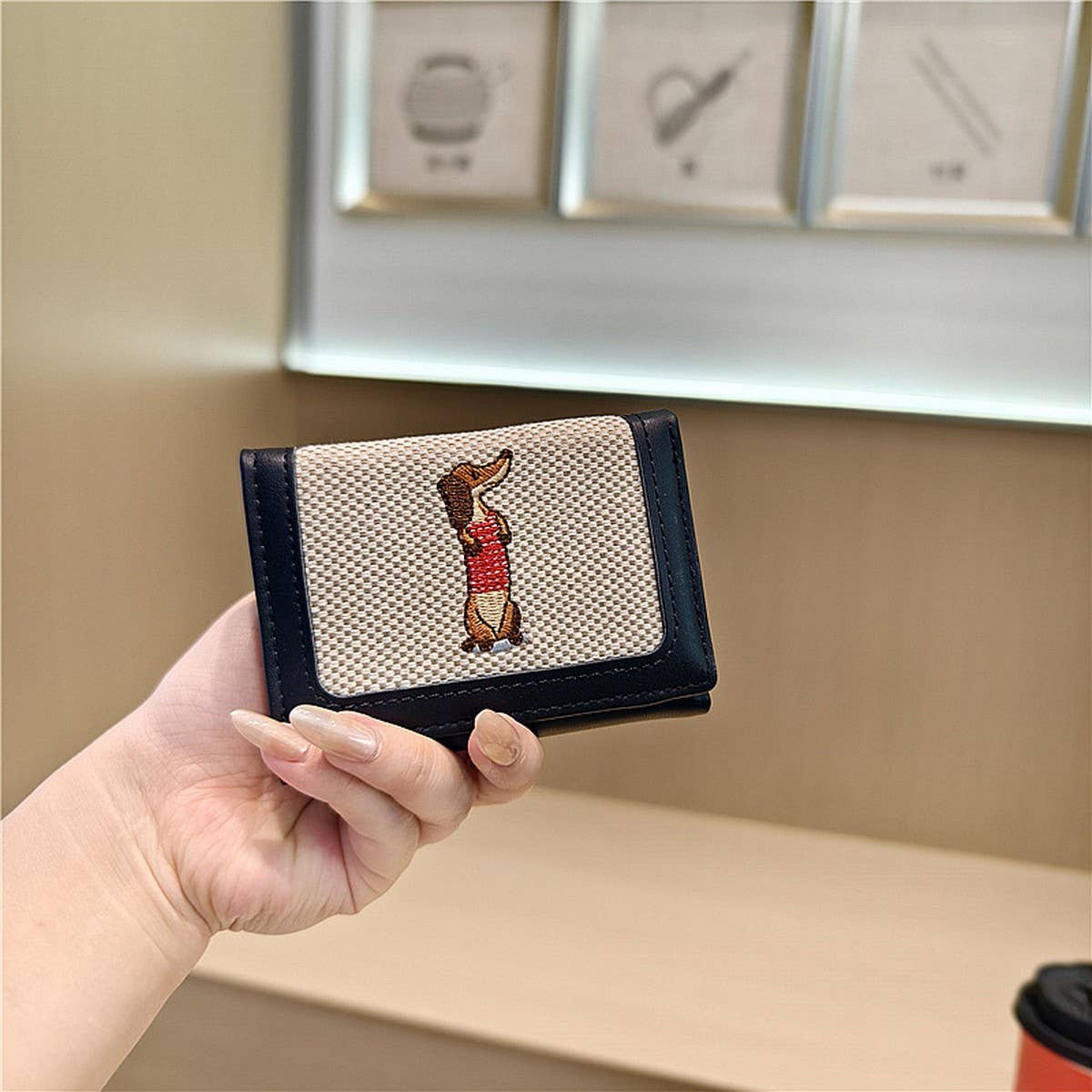 Cute Embroidered Dachshund Tricolor Trifold Wallet_Cwab06209