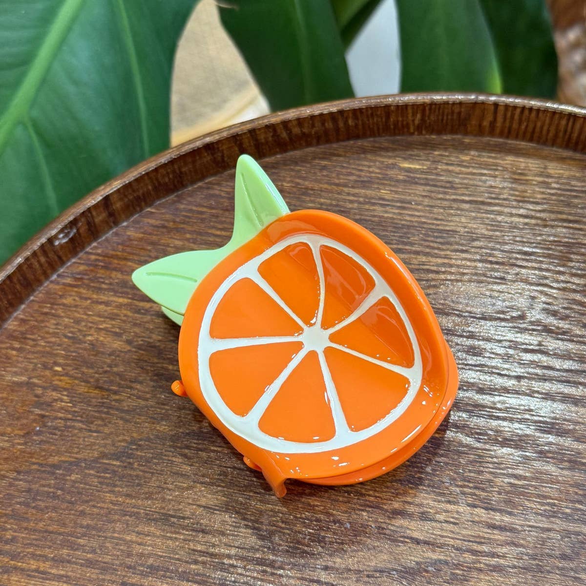 Cwaha4514_Simple Contrast Color Fruit Clip Hair Clip