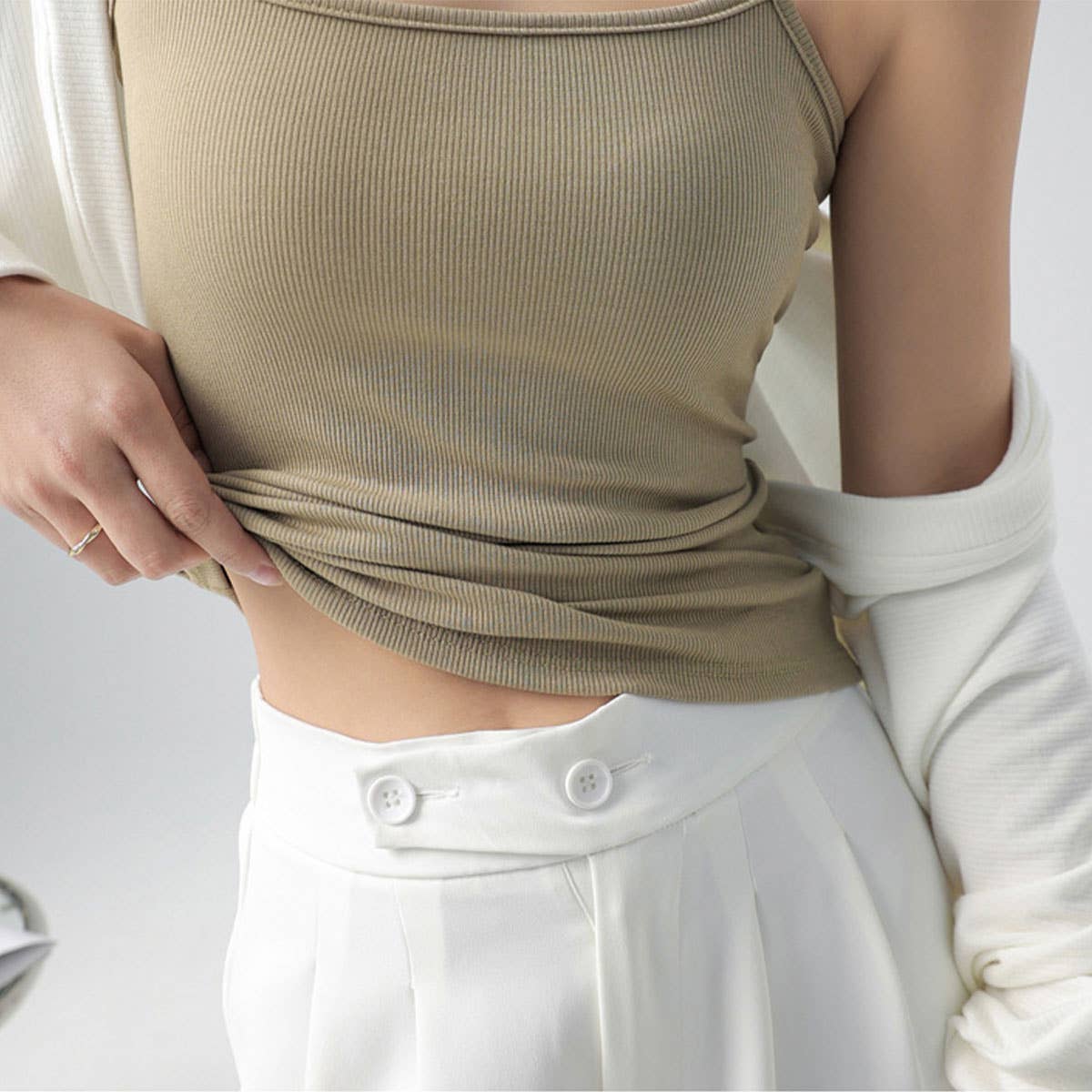 ESSENTIAL BASIC RIBBED CAMISOLE TOP IN 7 COLORS_CWTTK0794