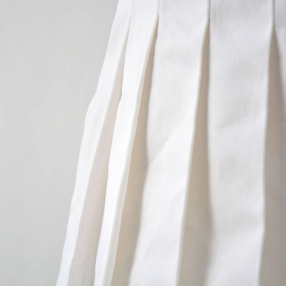 Versatile Solid Color Pleated Short Skirt_Cwbss0421