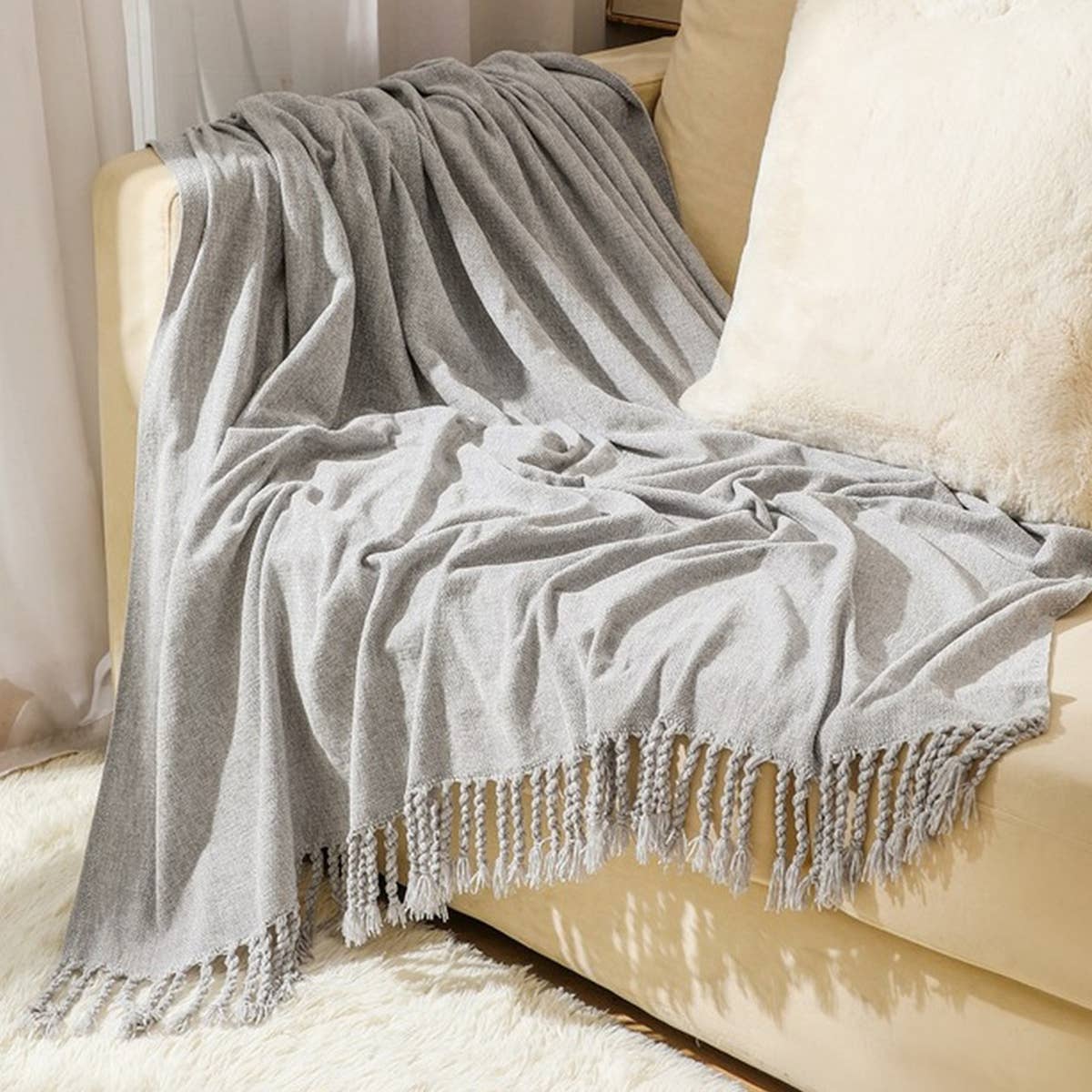 FRINGED SOFT AND WARM KNITTED BLANKET_CWMM0201