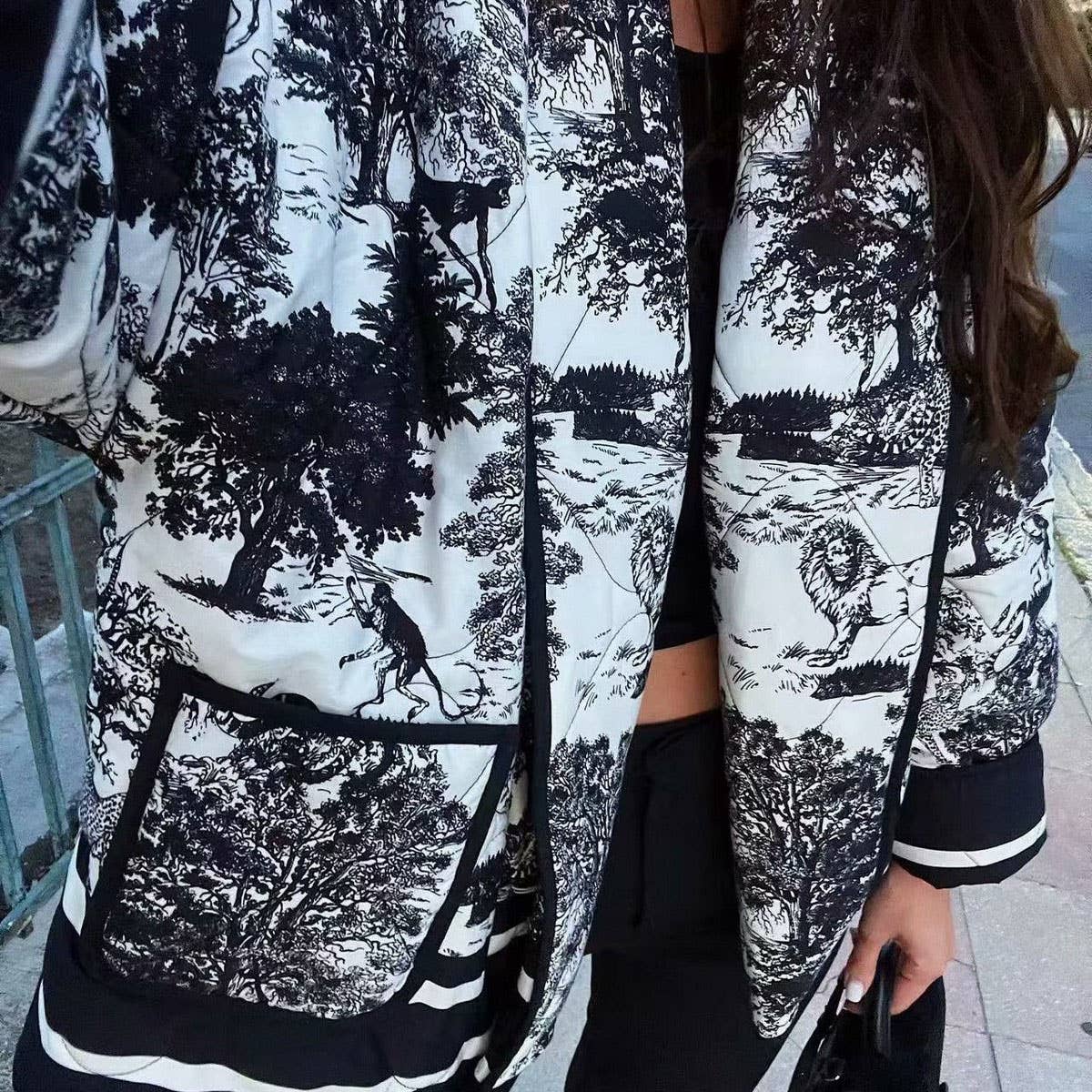 QUILTED JACKET WITH FLORAL PRINT LAPEL_CWOJA1565