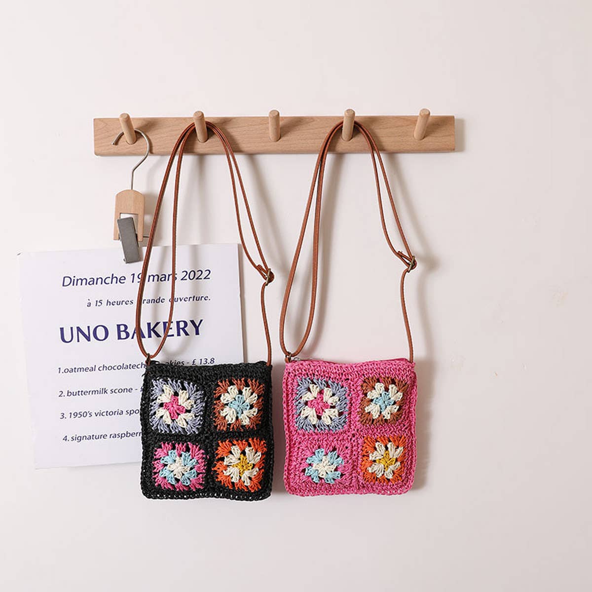 RETRO SQUARE HOLLOW FLOWER CROSSBODY STRAW BAG_CWAB1863