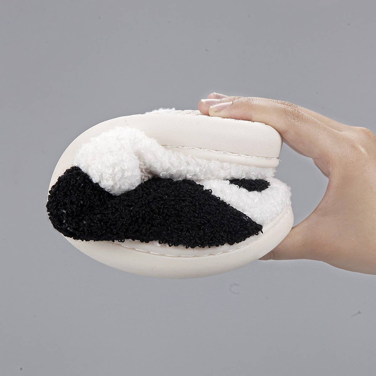 Yinyang Pattern Winter Insulation Cotton Slippers_Cwshs0463