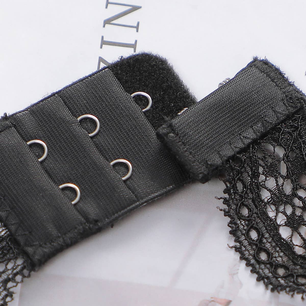 SEXY DEEP V NECK LACE UNDERWEAR BRA_CWMU0145