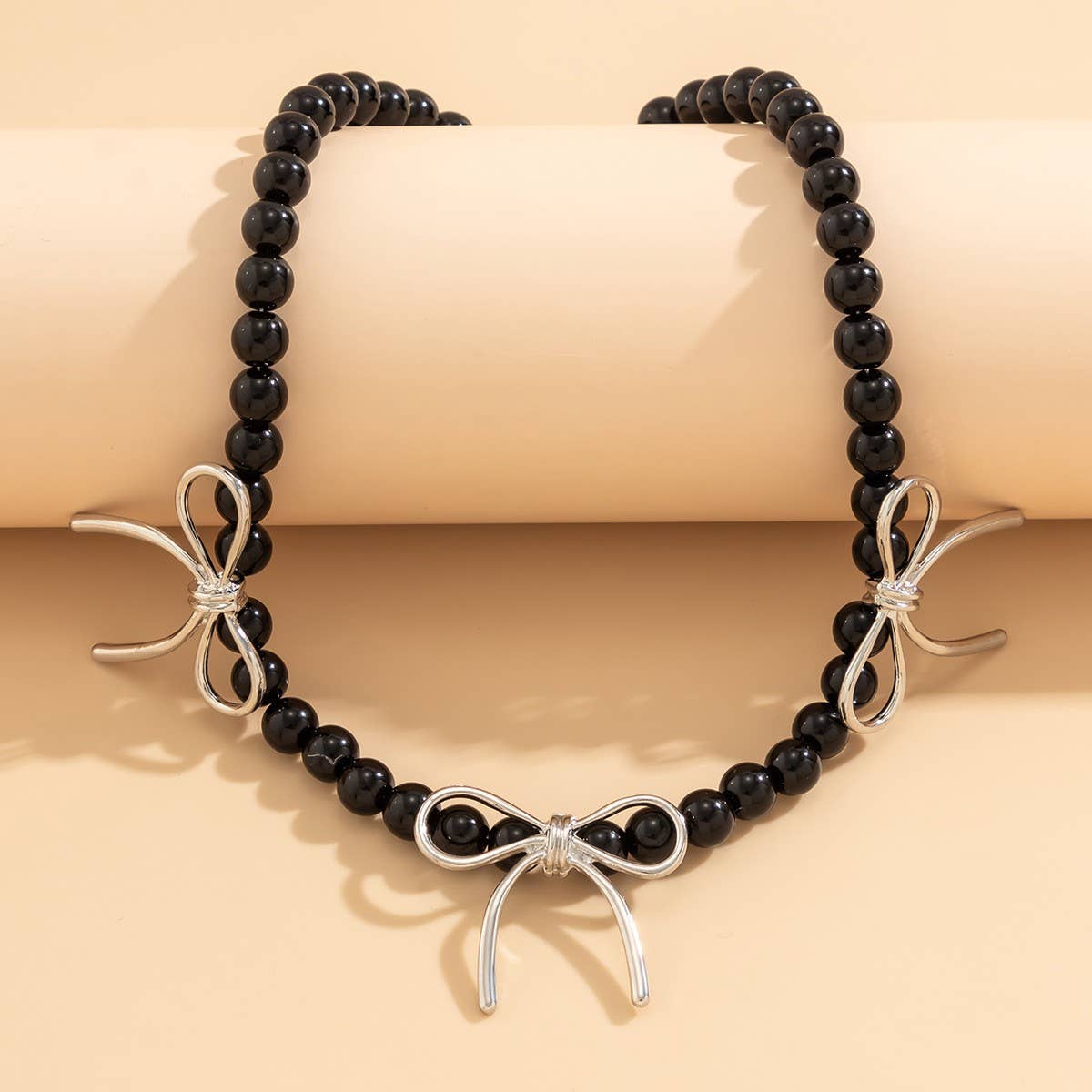 HOT SELLING BLACK BOW BEADED NECKLACE_CWAJE1171