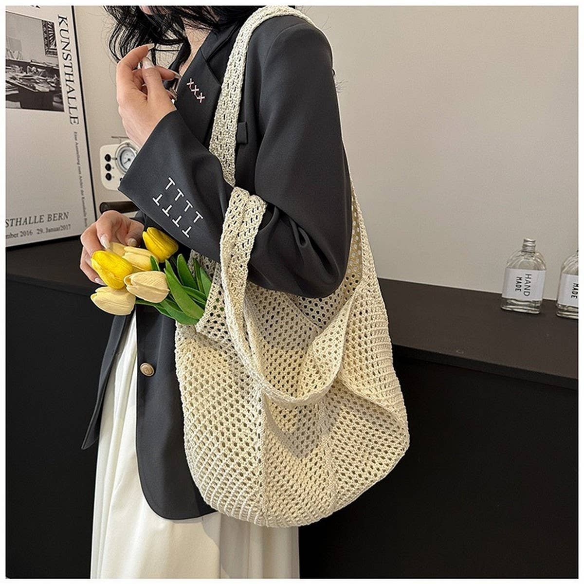 Cwab4570_Solid Color Openwork Straw Knit Tote Bag
