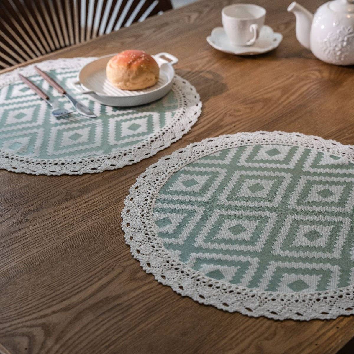 GEOMETRIC TASSEL VERSATILE TABLE RUNNER_CWMM1020