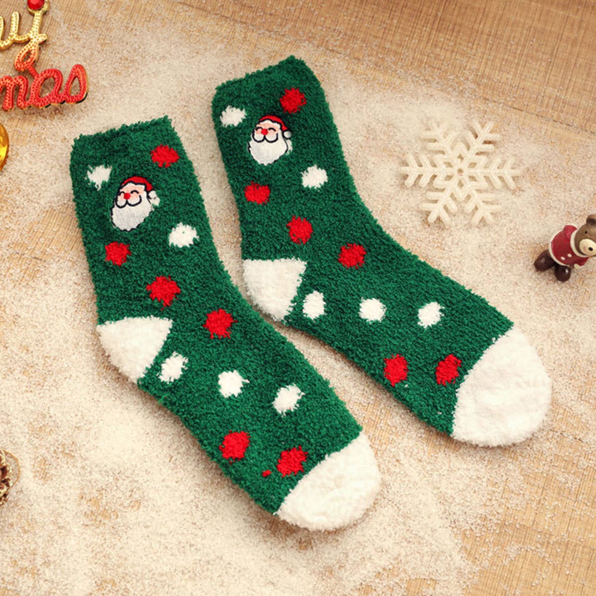 CHRISTMAS EMBROIDERY COZY SOCKS FOR WOMEN_CWMS0200