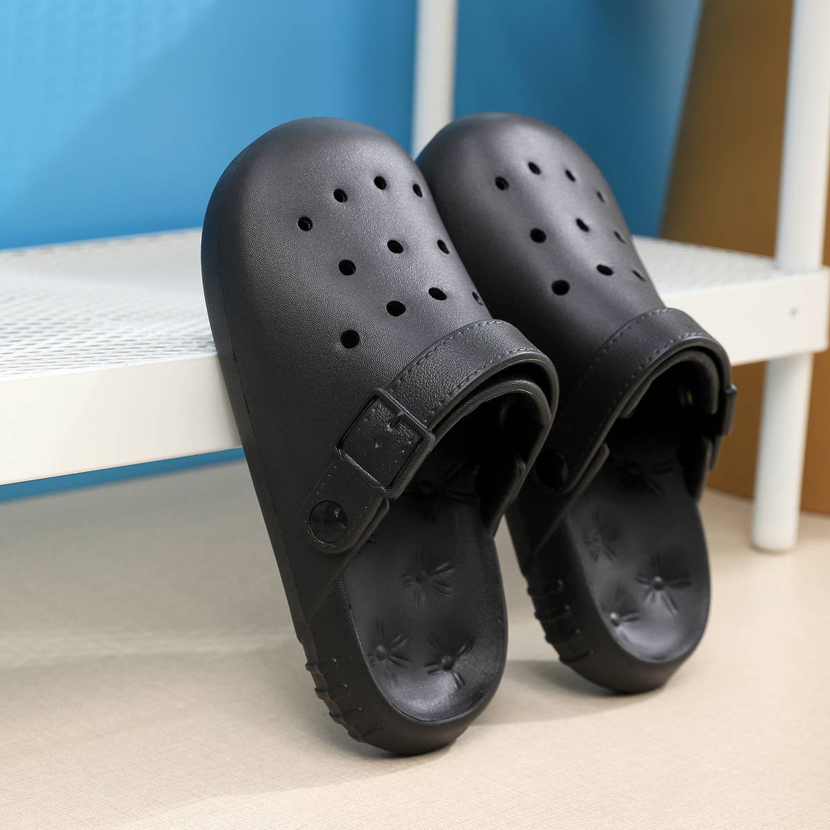 OUTDOOR CASUAL NON SLIP HOLE SANDALS_CWSHS0643