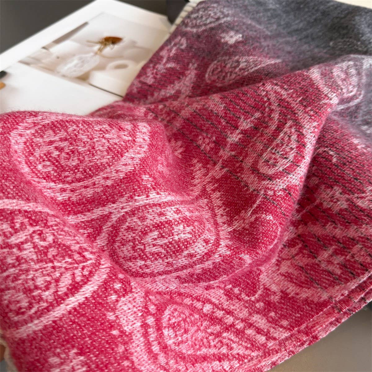 Autumn Winter Paisley Colorblock Tassel Scarf_Cwasc03274