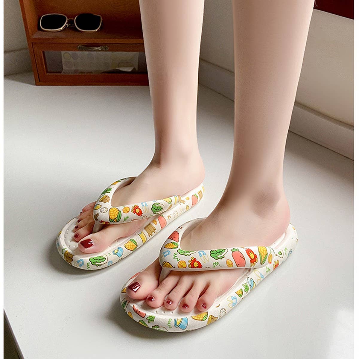 CARTOON FRUIT PATTERN BEACH FLIP FLOP SANDALS_CWSHS0678