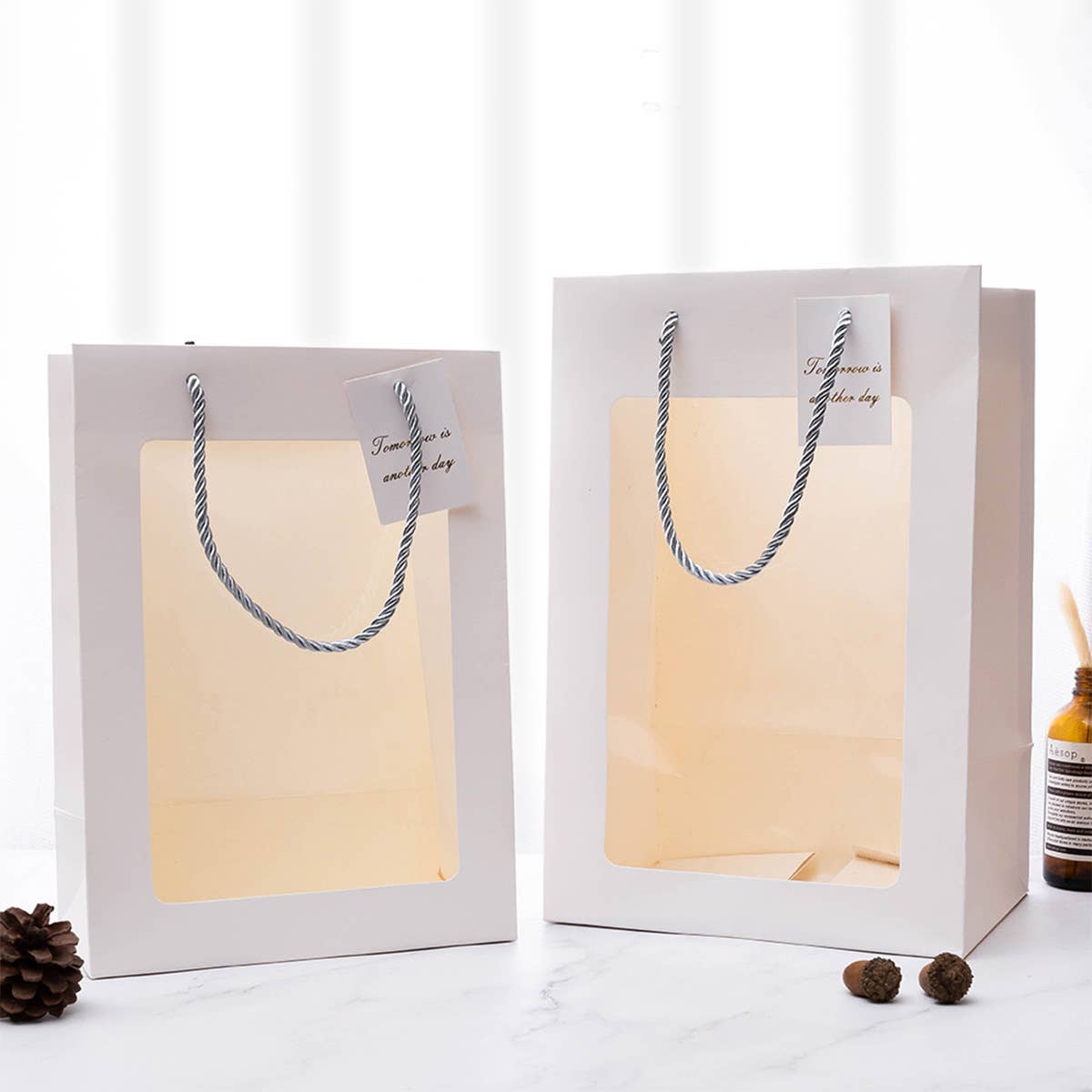 BOUQUET FLOWERS TOTE BAG SOUVENIR BAG GIFT BAG_CWMM1030