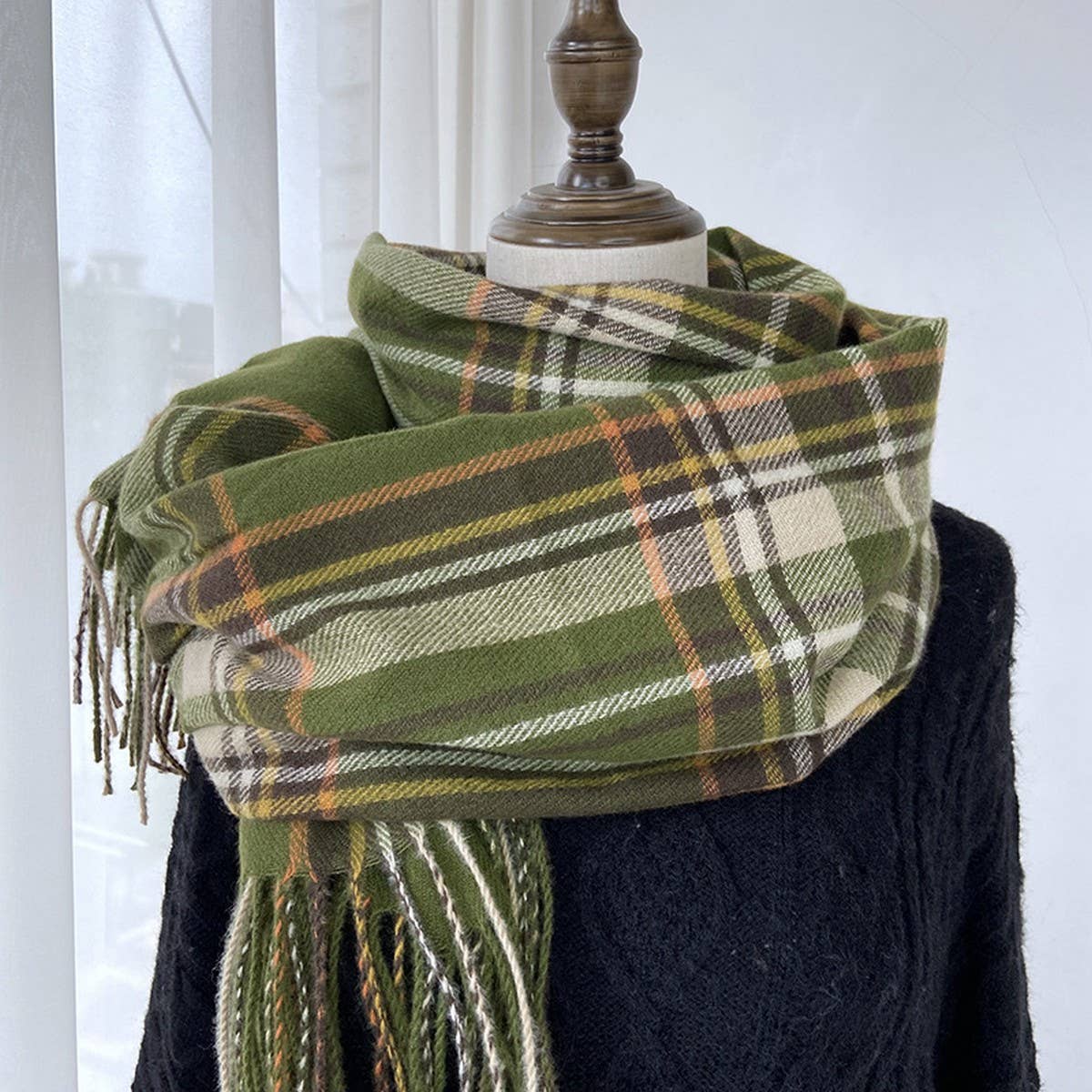 PLAID WINTER SCARF VINTAGE TASSEL SHAWL FOR WOMEN_CWASC1473