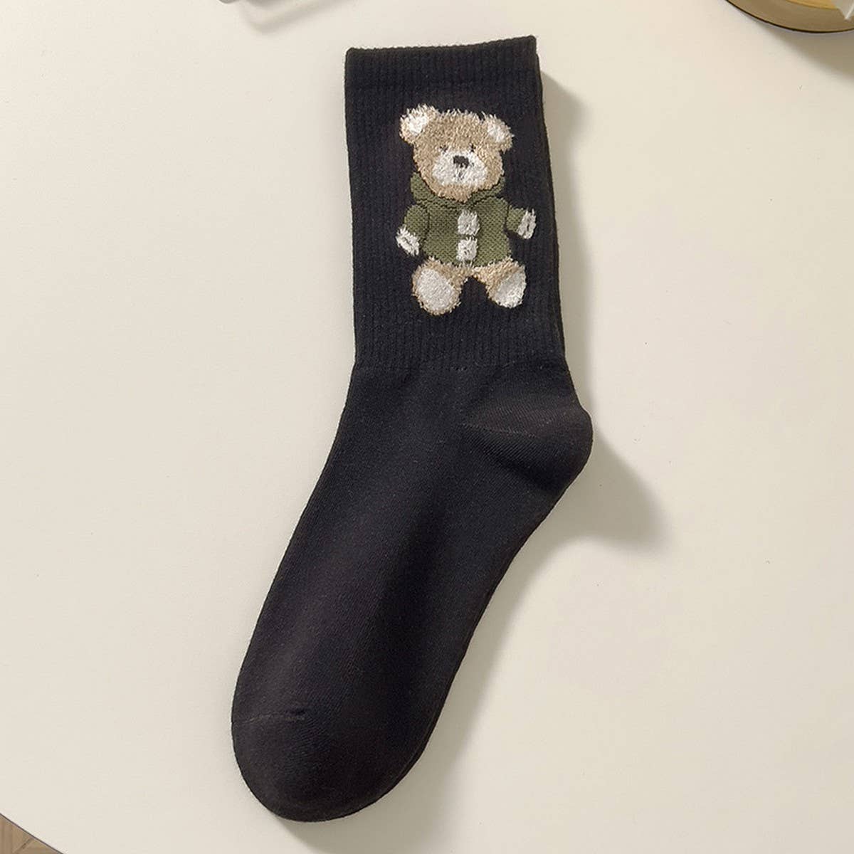 CUTE CARTOON BEAR WOMENS MID LENGTH SOCKS_CWMS1117