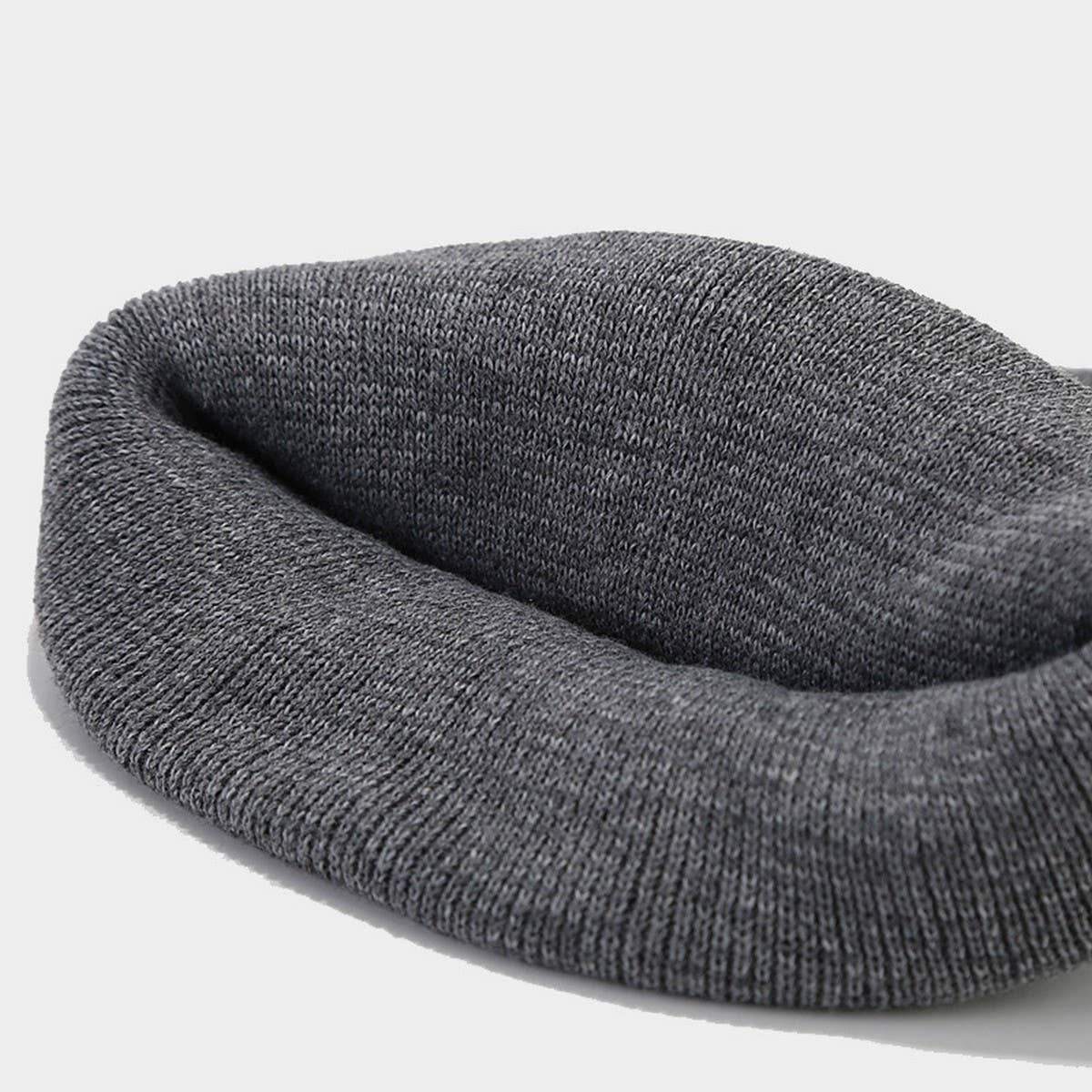 RED MAPLE LEAF EMBROIDERY KNITTED HAT HIP HOP HAT_CWAH2083