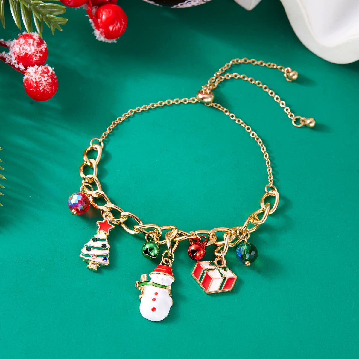 CHRISTMAS BELL WREATH PULL OUT BRACELET_CWAJE2392