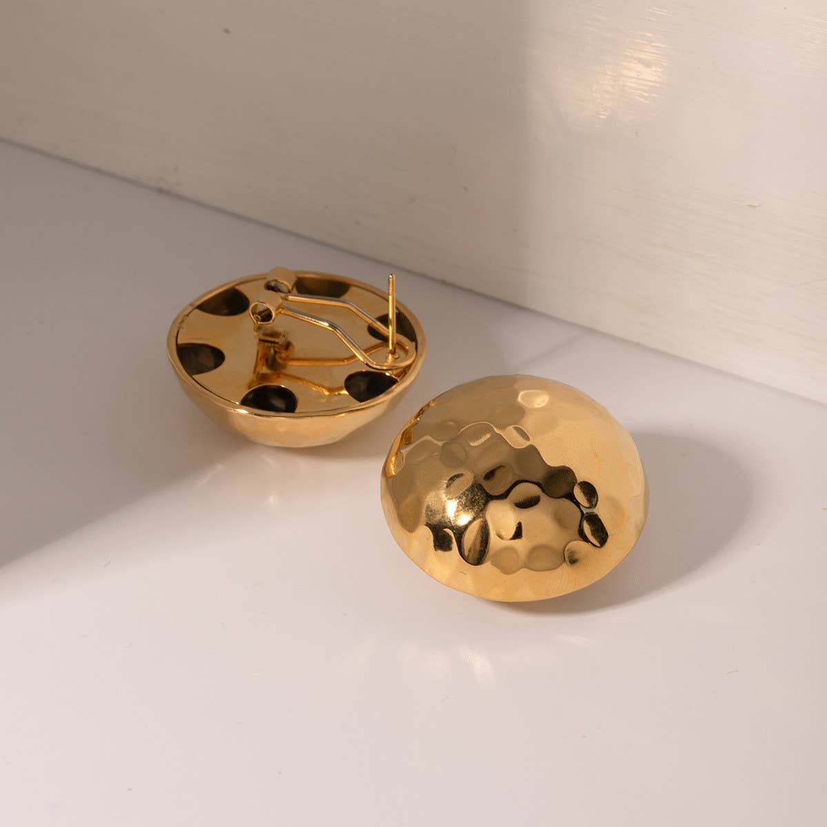 HIGH END DESIGN GOLD ROUND EARRINGS_CWAHA0894