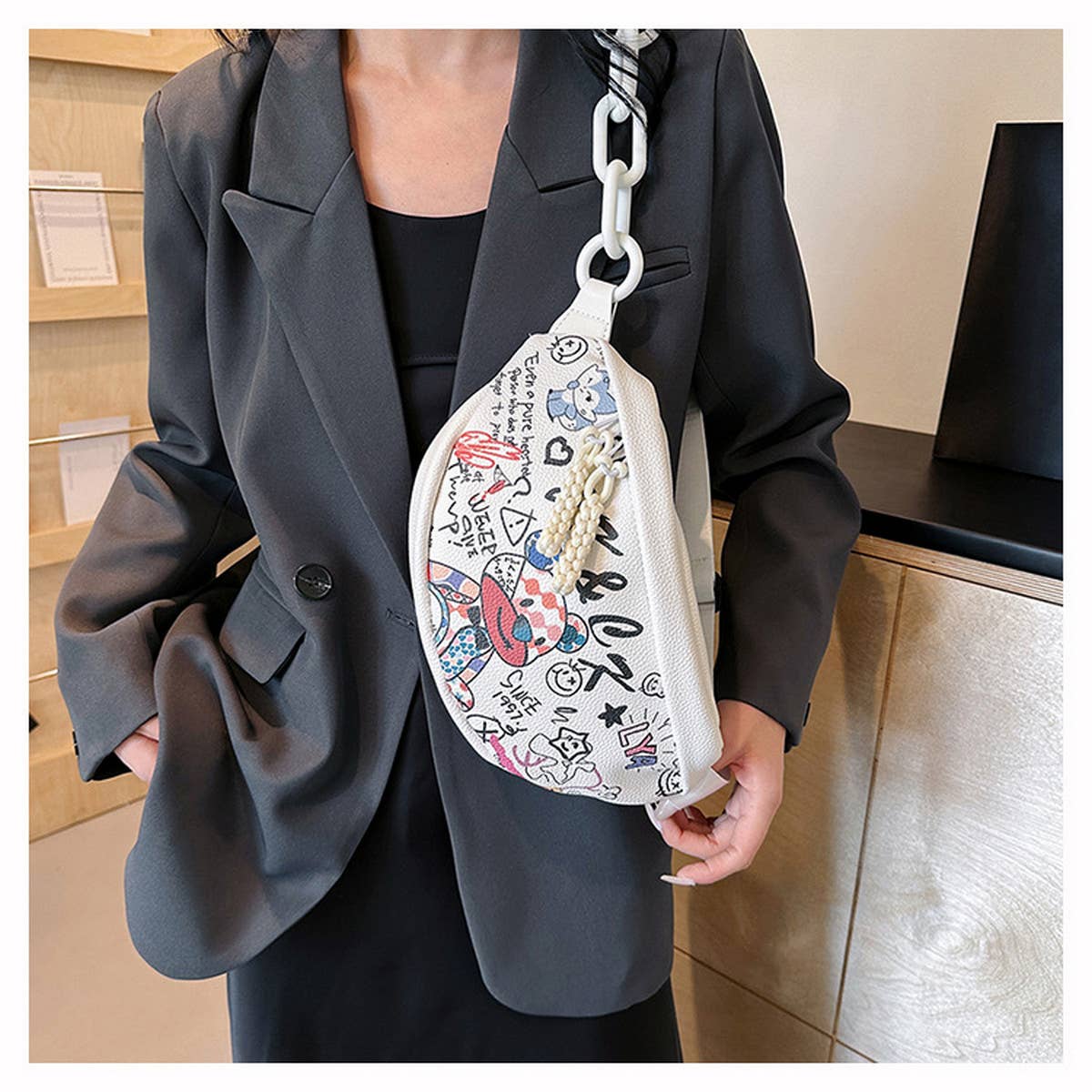 2024 NEW CHAIN CROSSBODY CHEST BAG WAIST BAG_CWAB2070