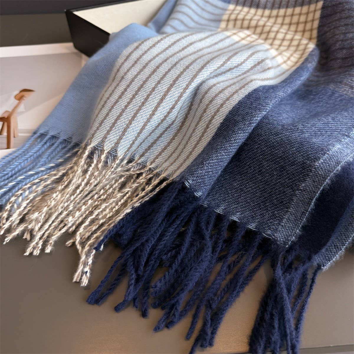 Colorblock Plaid Tassel Scarf Wrap For Winter_Cwasc03275