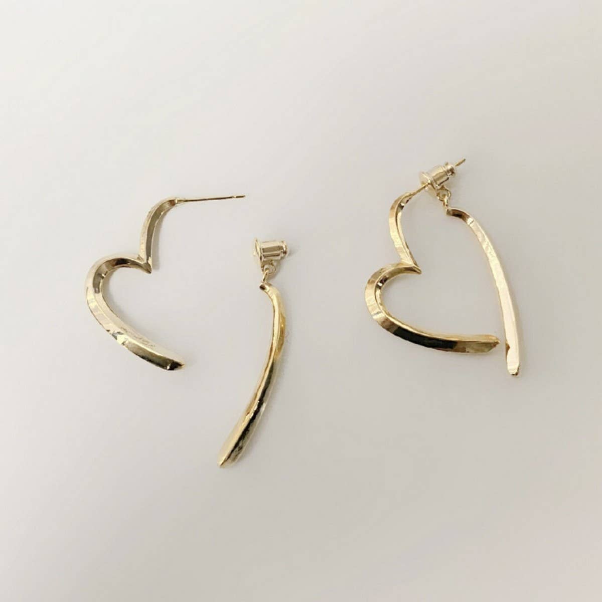 HIGH GRADE HOLLOW DESIGN SWEET EARRINGS FOR WOMEN_CWAJE3135