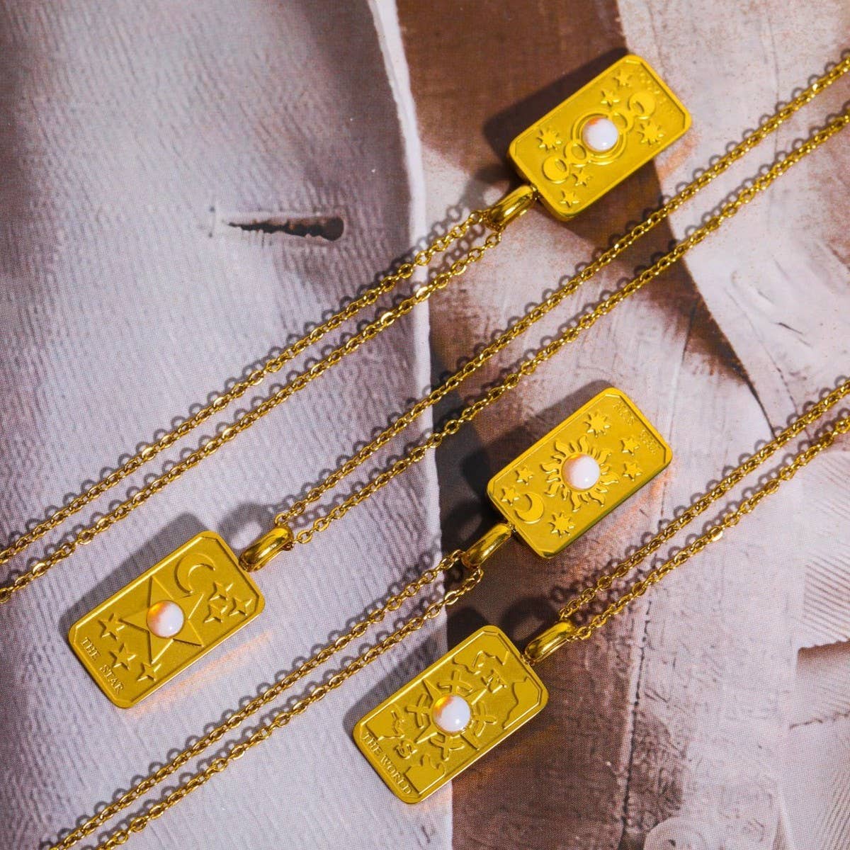 STAINLESS STEEL 3D RELIEF OPAL PENDANT NECKLACE_CWMM3908