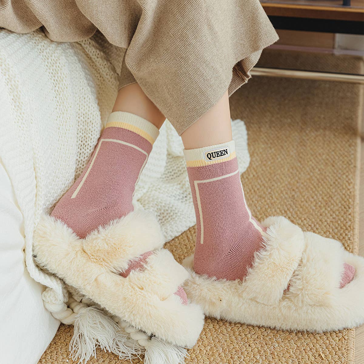 2024 NEW SIMPLE LINES WARM SOCKS_CWMS0665